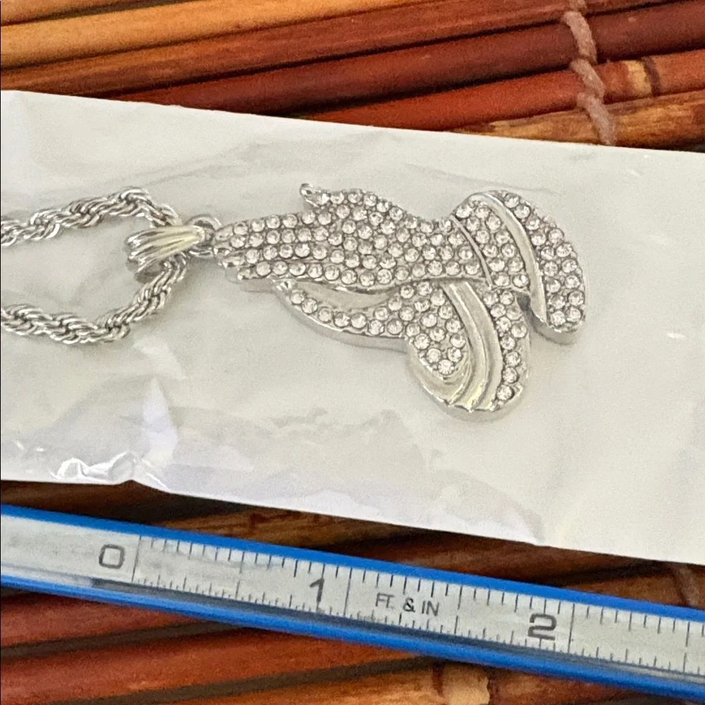 Silver Prayer Hands Crystal Pendant Necklace NWT